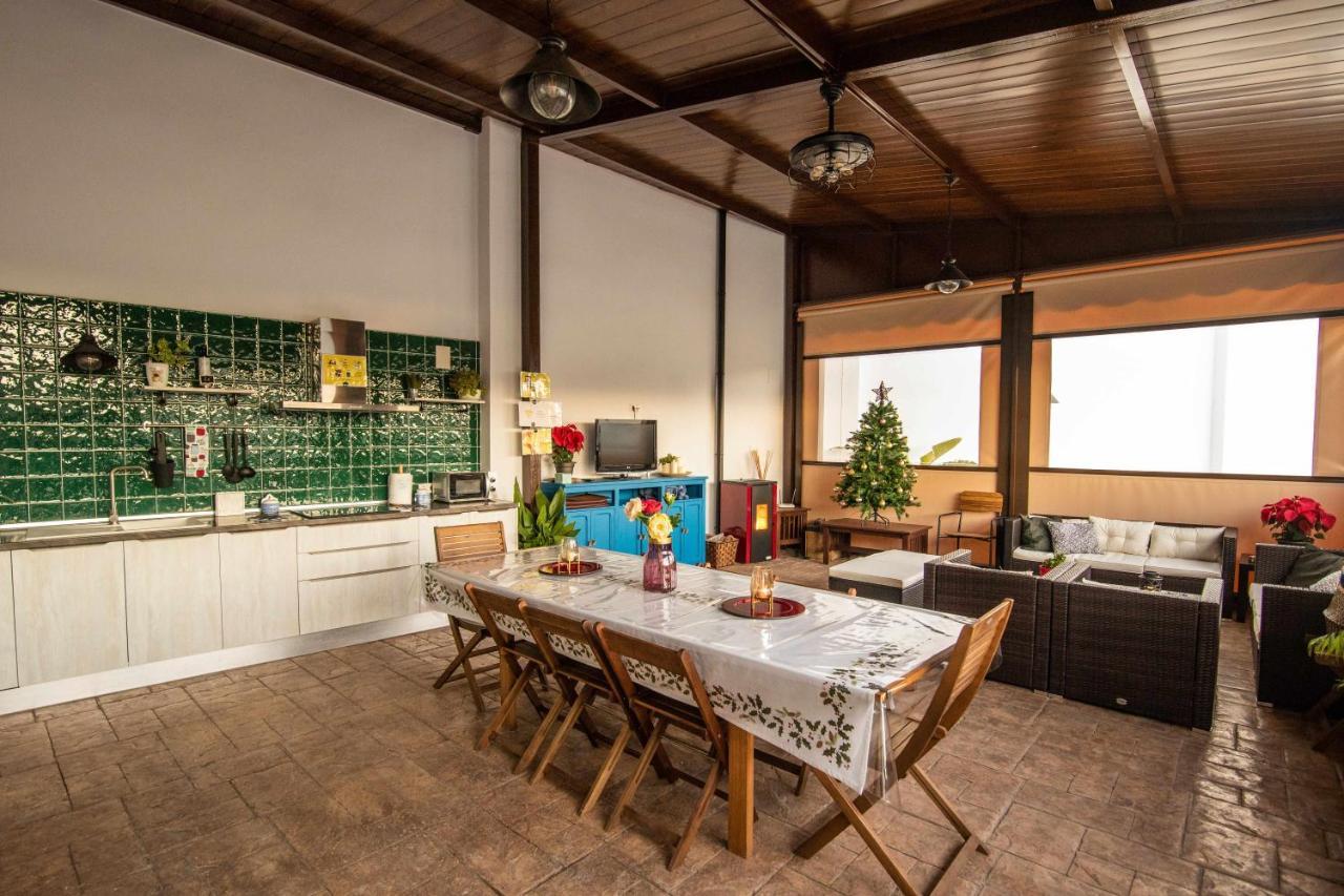 Lujoso chalet en el centro de Andalucía Con barbacoa y chimenea exterior Rute Exterior foto